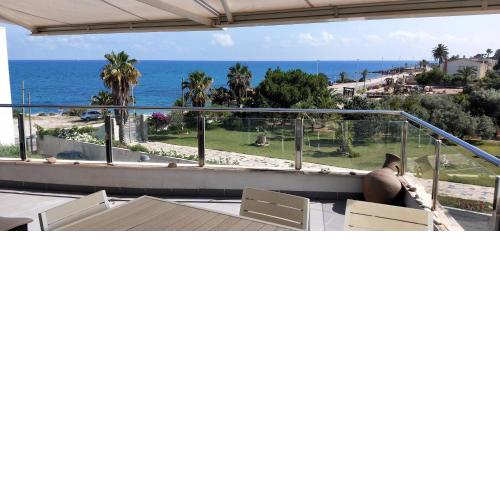 Ático-dúplex geniales vistas al mar