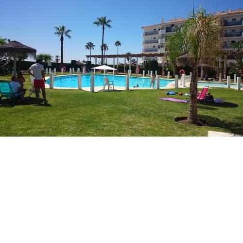Ático en La Noria, piscina privada en primera línea de playa.