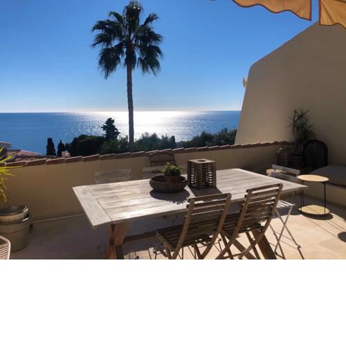 Ático en Montepino con espectaculares vistas al mar y gran terraza