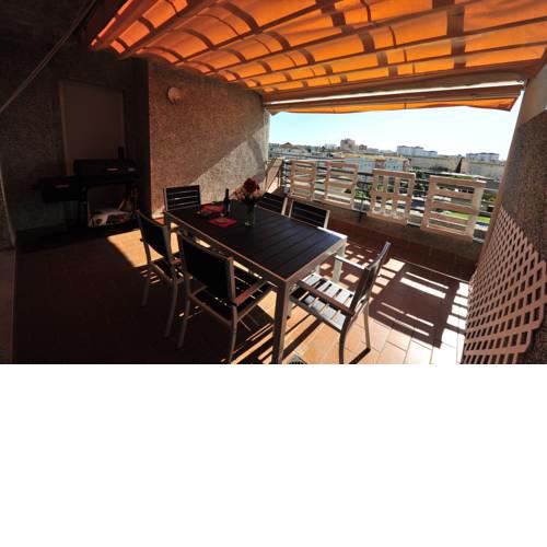 Atico Terrazas vistas Piscinas Parking 2 baños Ozono anti COV-2