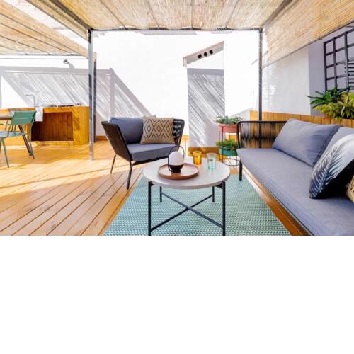 Attic Oasis Tamarit