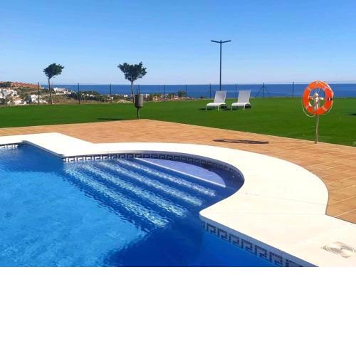 Attractive apartment in Manilva with shared pool