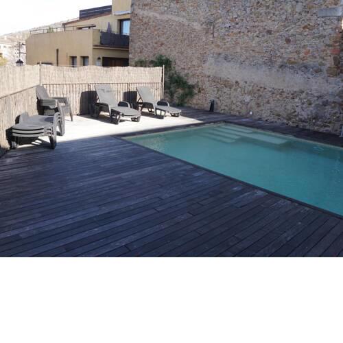 Attractive Holiday Home in Ulla near Montaña Montgrí