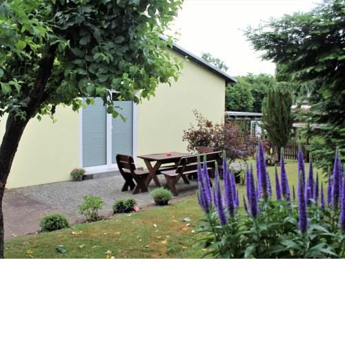 Cozy Holiday Home in Dorf Gutow near the Sea