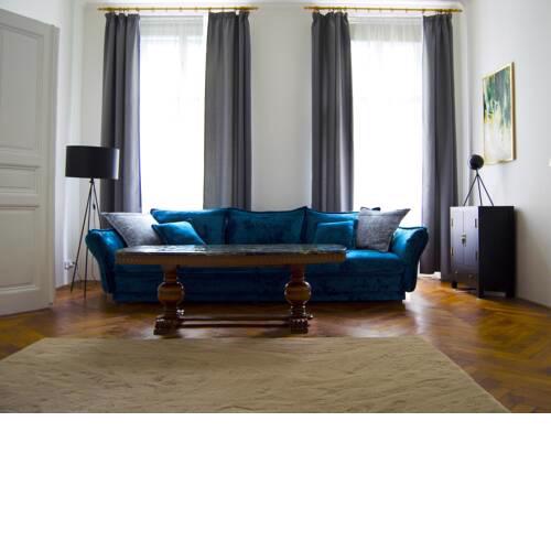 Aurora Apartment