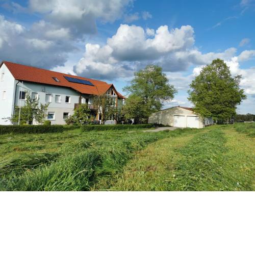 Auszeit-Wohnung in idyllischer Lage auf dem Generationenhof