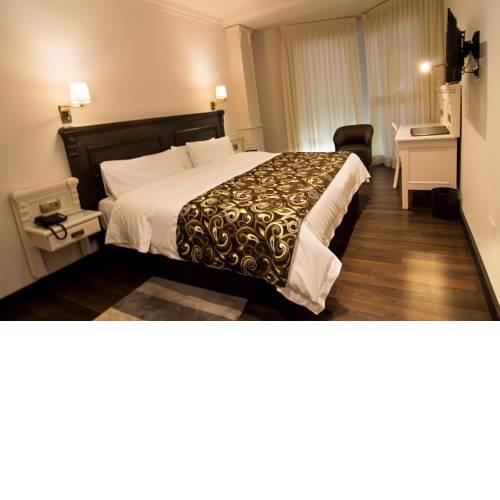 Avent Verahotel
