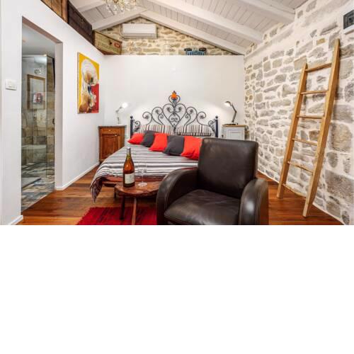 Awesome apartment in Buzet with WiFi