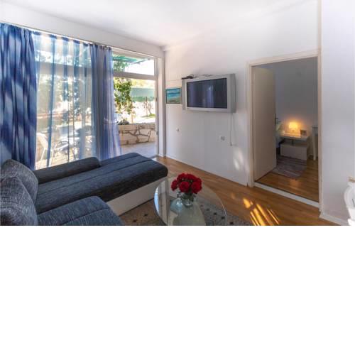 Awesome apartment in Komarna w/ 1 Bedrooms