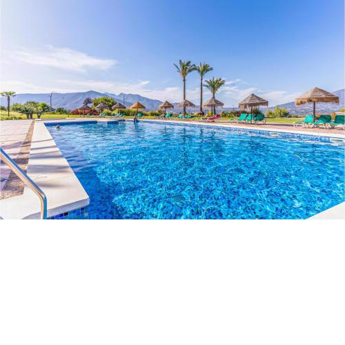 Awesome apartment in Mijas with Outdoor swimming pool, WiFi and 3 Bedrooms