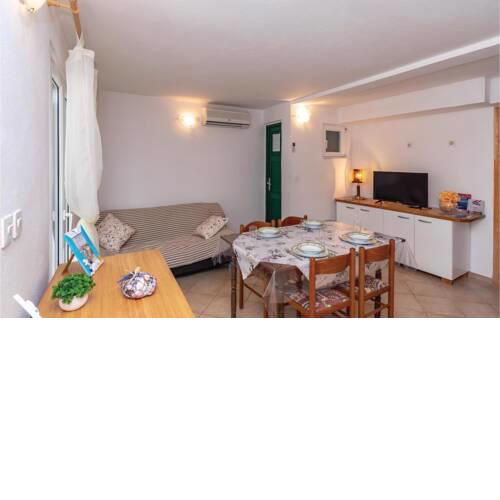 Awesome apartment in Osobljava w/ WiFi and 2 Bedrooms