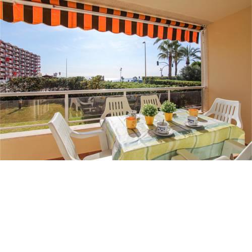 Awesome apartment in Torrevieja w/ Outdoor swimming pool, WiFi and Outdoor swimming pool