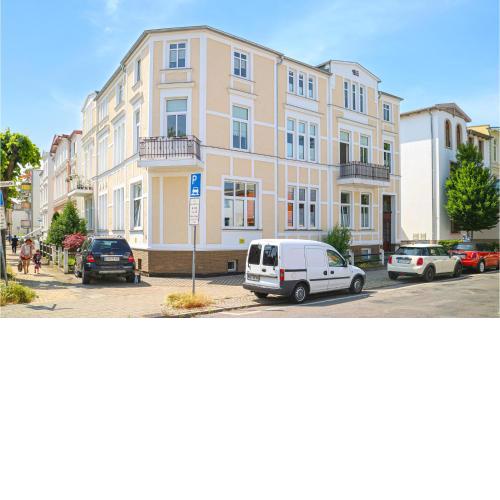 Awesome apartment in Warnemünde with 2 Bedrooms
