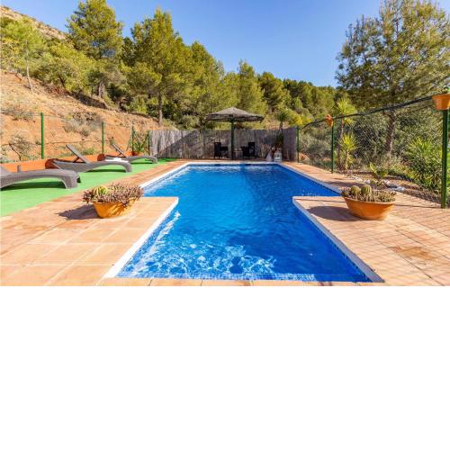 Awesome home in Alozaina with WiFi, Outdoor swimming pool and 3 Bedrooms