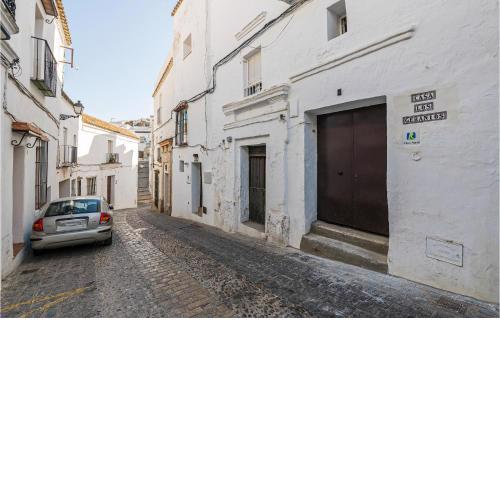Awesome home in Arcos de la Frontera with WiFi and 3 Bedrooms