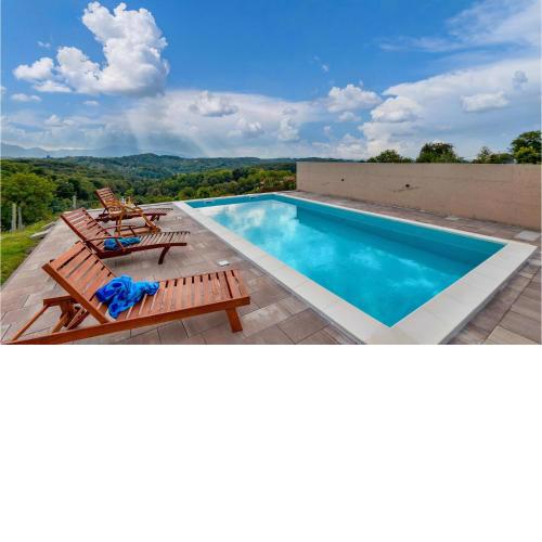 Awesome home in Beretinec with Outdoor swimming pool, Sauna and 2 Bedrooms
