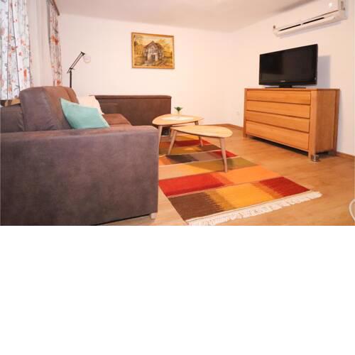 Awesome home in Deutsch Schützen w/