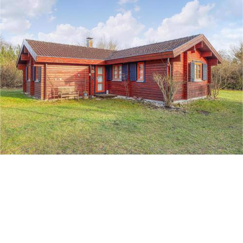 Awesome home in Hayingen with Sauna and 3 Bedrooms