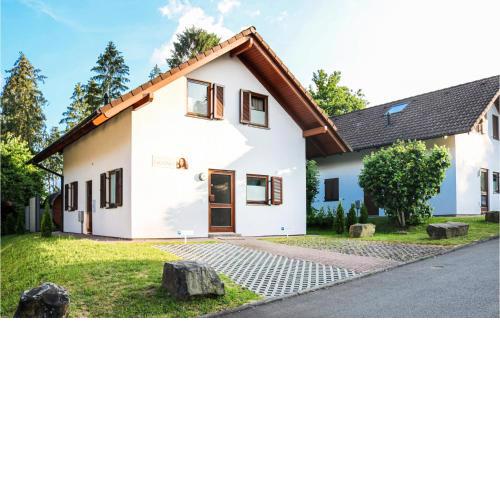 Awesome home in Kirchheim with Sauna, WiFi and 4 Bedrooms