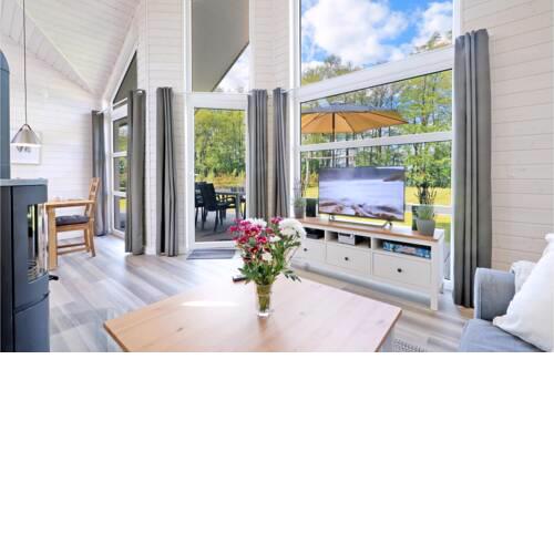 Awesome home in Krems II/Warderbrück w/ Sauna and 3 Bedrooms