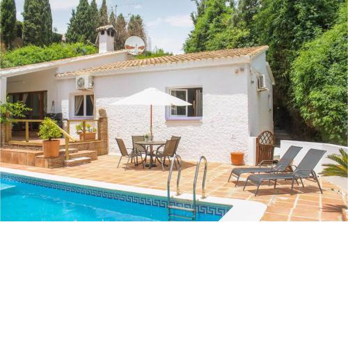 Awesome home in Malaga with Outdoor swimming pool, Swimming pool and 3 Bedrooms
