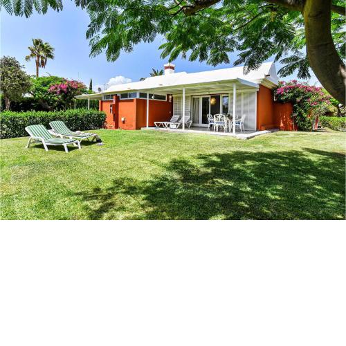 Awesome home in Maspalomas with Outdoor swimming pool, WiFi and 2 Bedrooms