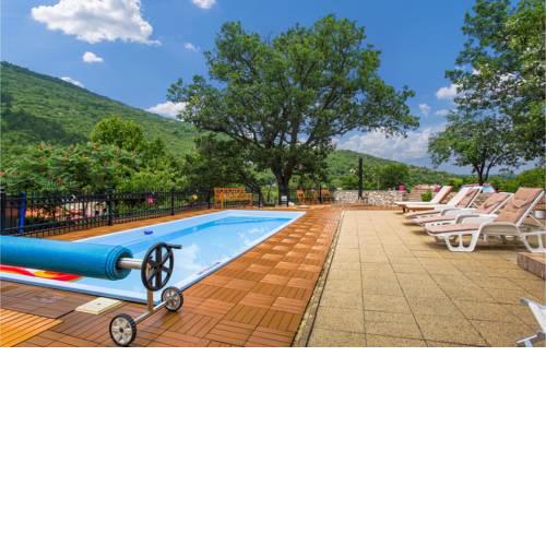 Awesome home in Moscenicka Draga w/ Outdoor swimming pool, WiFi and 3 Bedrooms