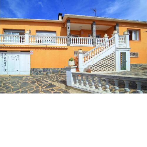 Awesome home in Pineda de Mar with WiFi and 4 Bedrooms