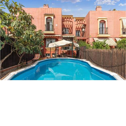 Awesome home in Rincon de la Victoria with Outdoor swimming pool, WiFi and 4 Bedrooms