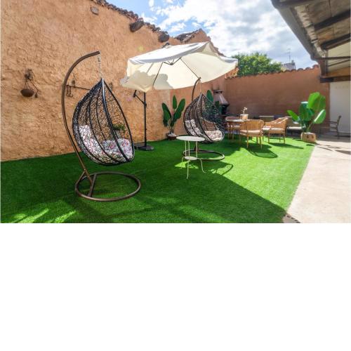Awesome home in San Pedro de Ceque with WiFi and 5 Bedrooms