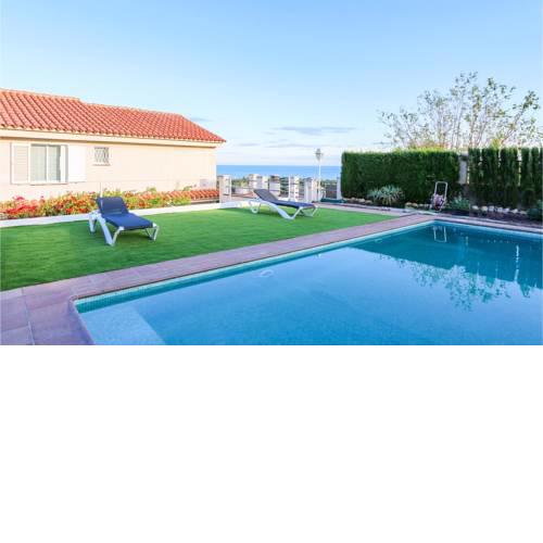 Awesome home in Sant Cebrià de Vallalt w/ Outdoor swimming pool and 5 Bedrooms