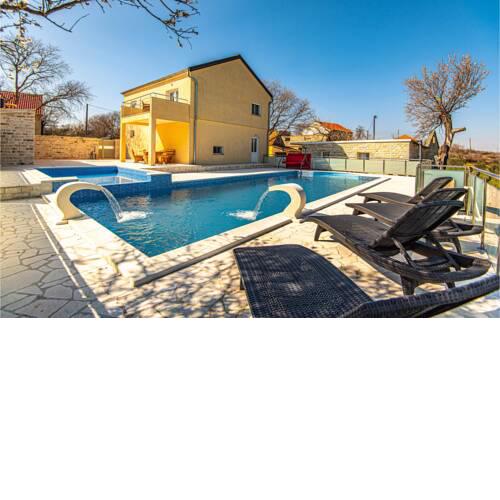 Awesome home in Sibenik with Outdoor swimming pool and 2 Bedrooms
