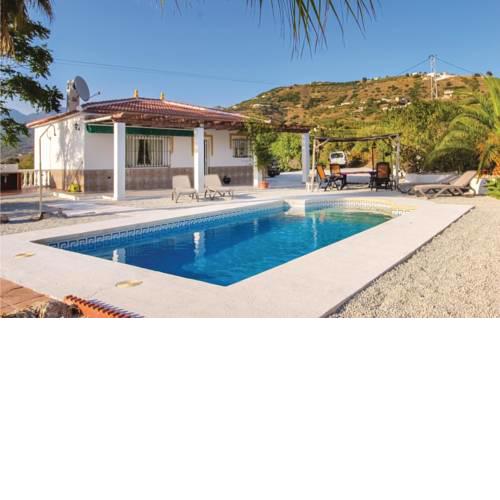 Awesome home in Torrox Costa w/ Outdoor swimming pool, WiFi and Outdoor swimming pool