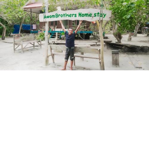Awom brothers Homestay