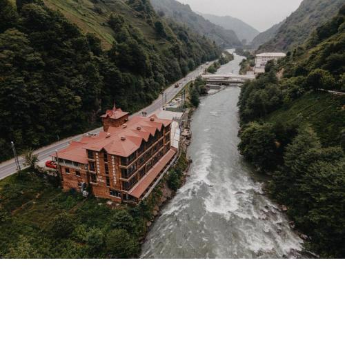 Ayder Hanedan Suit Hotel