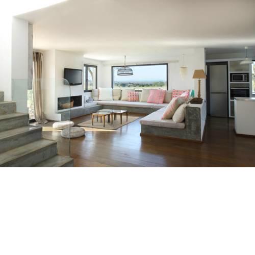 Ayo Private Pool And Garden House