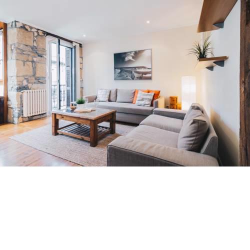 Azoka by People Rentals