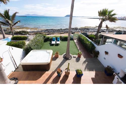 Azzurro Beach Uno