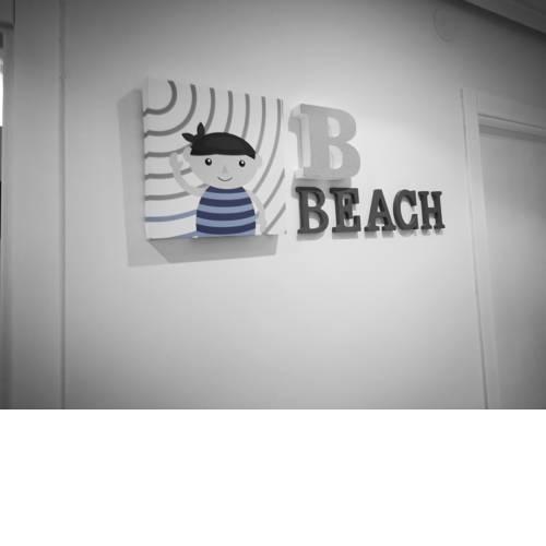 B BEACH VALENCIA