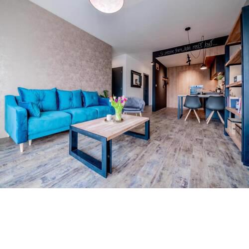 B10 APARTMENTS the BEST LOCATION - PARK & PARKING