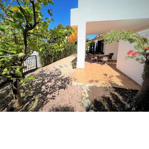 BAJO CON TERRAZA PARQUE AZAHAR Alcoceber ALBERT VILLAS