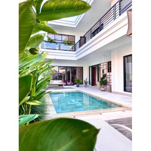 BALI INVEST VILLAS - Lindt