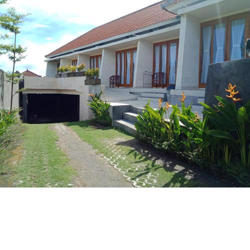 Bali Paranes