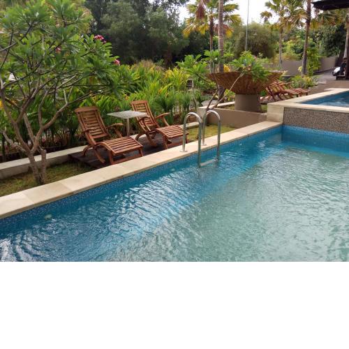Bali Umah Tinjung