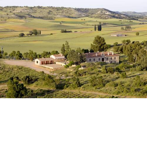 Baltanas Villa Sleeps 17 with Pool