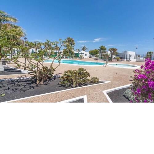 Bandama 15! 2 Bedroom Newly Renovated Bungalow, Los Pocillos, Puerto Del Carmen.