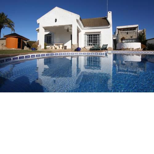 Barbate Villa Sleeps 12 Pool Air Con WiFi