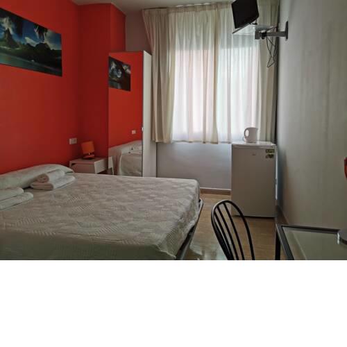 Barcelona City North Hostal