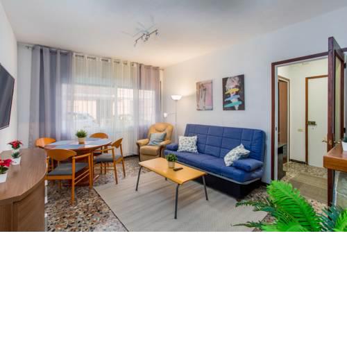 Barcelona coast apartment - only 5 minutes to the beach