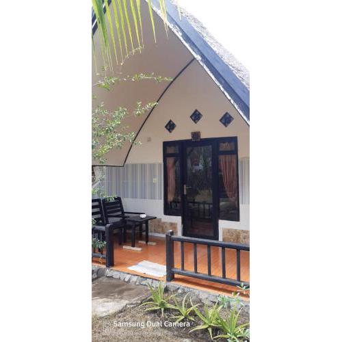 BARENG GILI BUNGALOWS